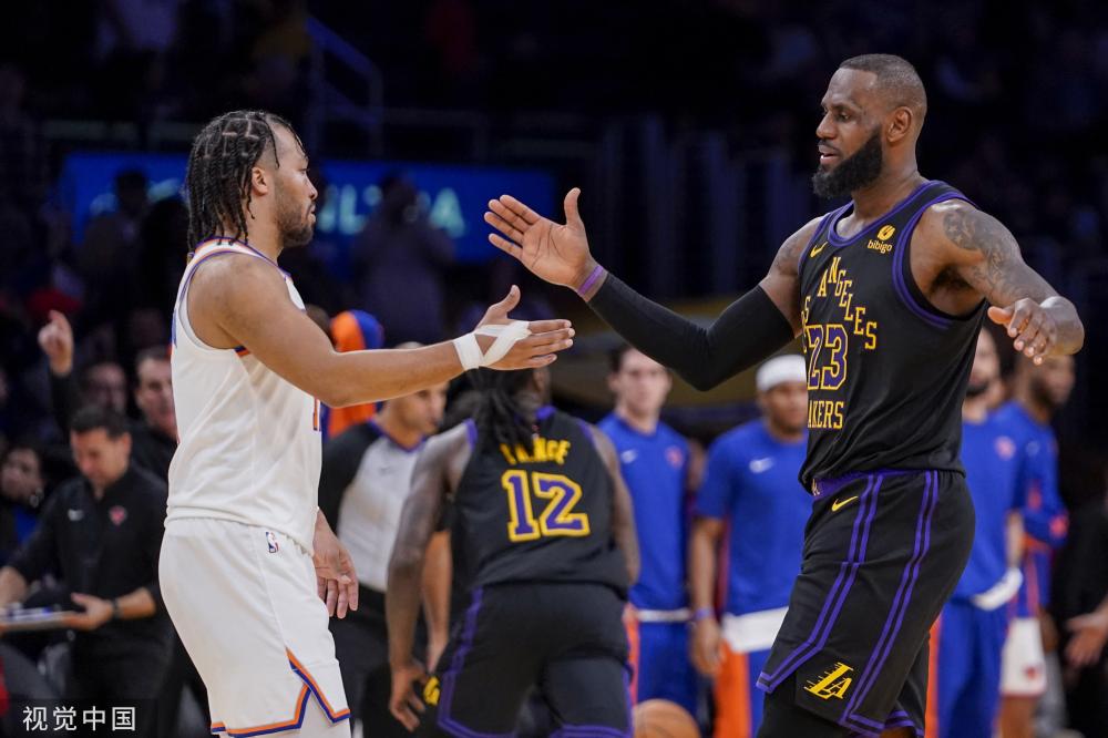 可以借助社 可以借助社